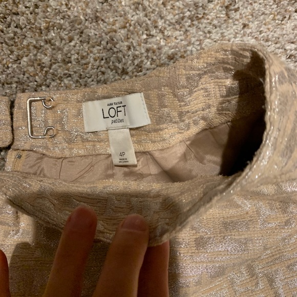 Ann Taylor loft mini skirt - Picture 2 of 2